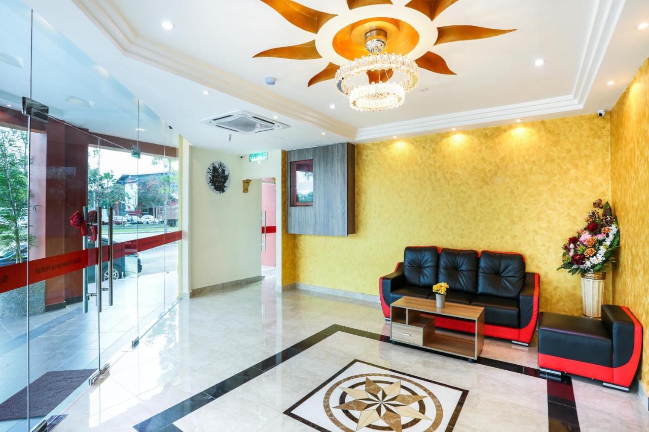 Oyo 89387 Sun Keerana Hotel Кланг Экстерьер фото